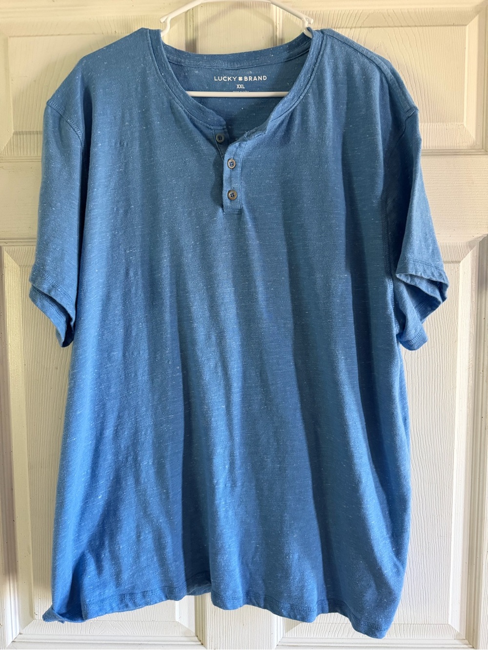Lucky Brand Men's Blue with White Speckles Henley Short Sleeve Shirt